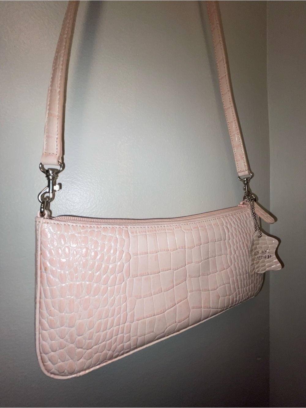 Y2K Giani Bernini Pink Croc Embossed Purse